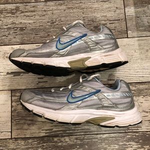 Nike Initiator Women Size 9
